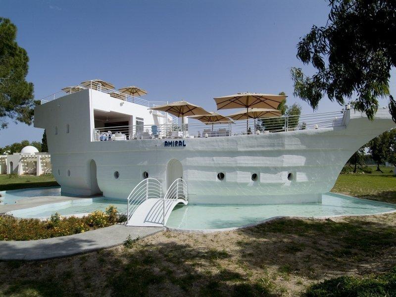 Thalassa Village Skanes 苏塞 外观 照片