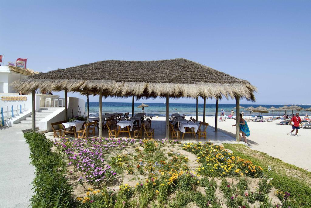 Thalassa Village Skanes 苏塞 外观 照片