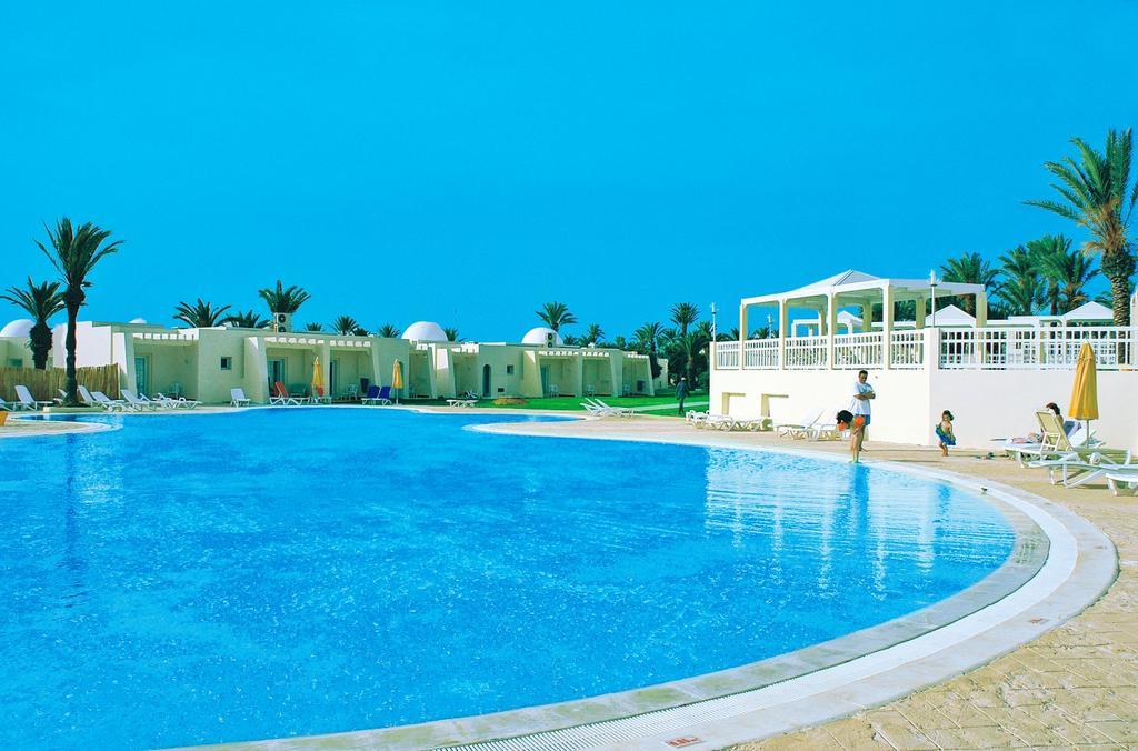 Thalassa Village Skanes 苏塞 外观 照片